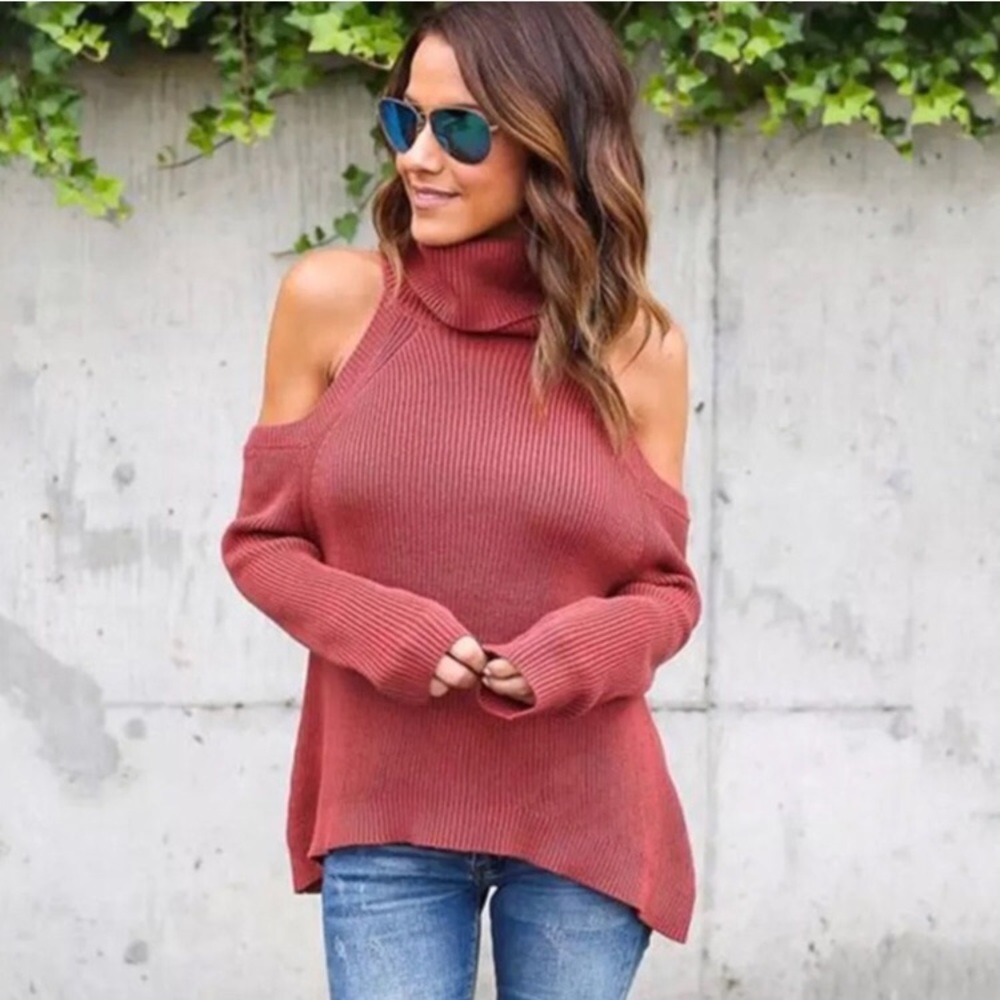 Turtleneck cold shoulder top